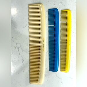 Vintage Dupont Combs Nylon Retro